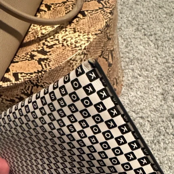 Michael Kors Black and White Geometric Clutch - Picture 6 of 6